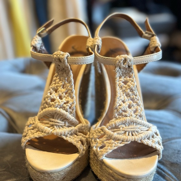 Lucky Brand macramé platform sandals - Picture 2 of 10